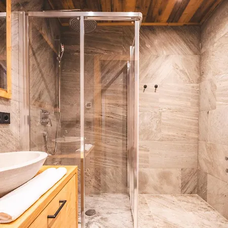 Alpine Essence Luxury In *