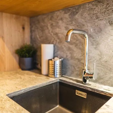 Alpine Essence Luxury In Капрун