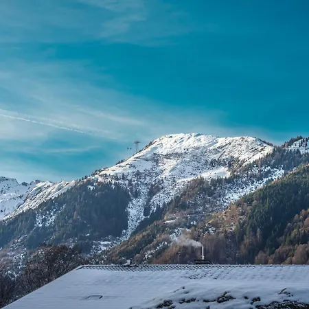 Апартаменти Alpine Essence Luxury In Капрун